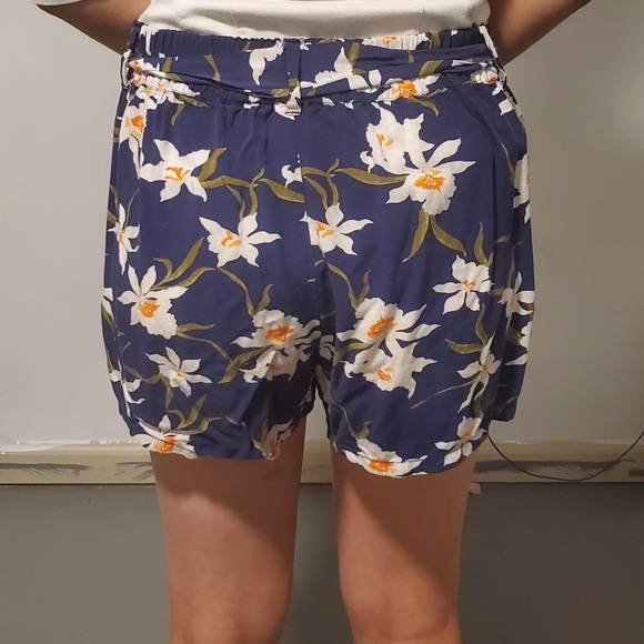 Bluedy shorts - Picture 3 of 4